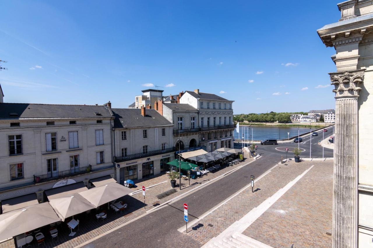 Appartement Duplex Saumur Centre, Refait A Neuf, A Proximite Du Chateau Экстерьер фото